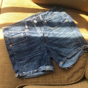 American Eagle Midi denim shorts size 6